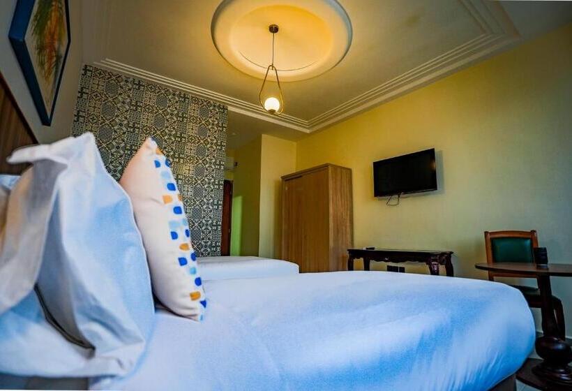 اتاق استاندارد, Arabesque