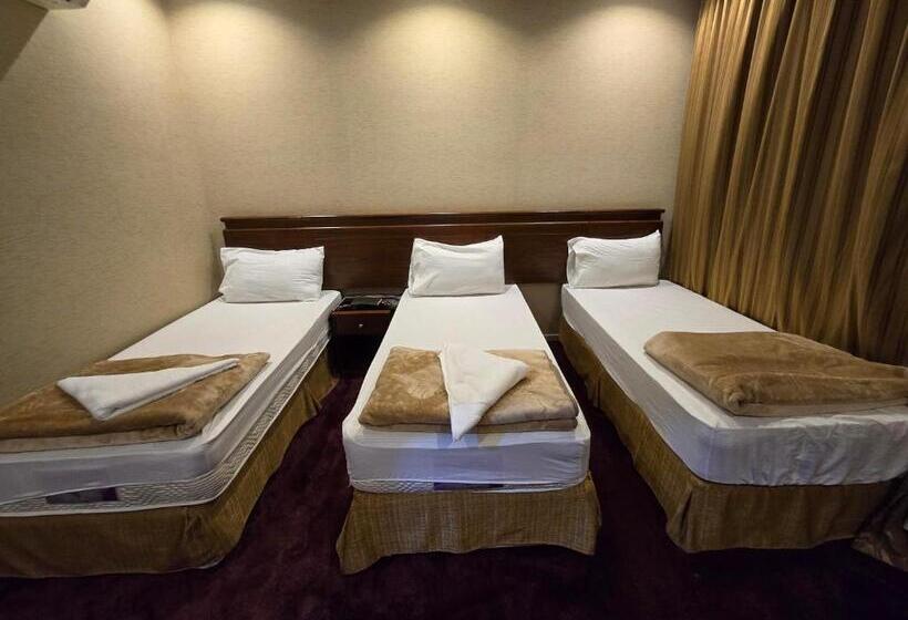 スタンダードトリプルルーム, فندق ضيوف المقام 3 للغرف والشقق المفروشة توصيل مجاني للحرم