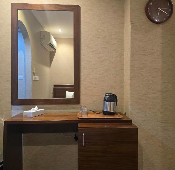 ファミリールーム, فندق ضيوف المقام 3 للغرف والشقق المفروشة توصيل مجاني للحرم