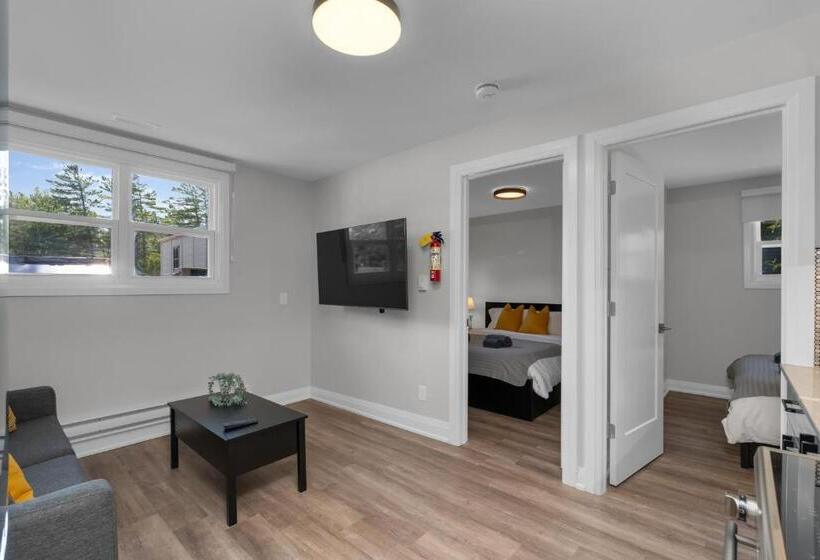 סוויטת 2 חדרי שינה, Adrians Suites