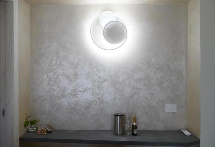 オーシャンビュースーペリアールーム, Giardini Inn Arte