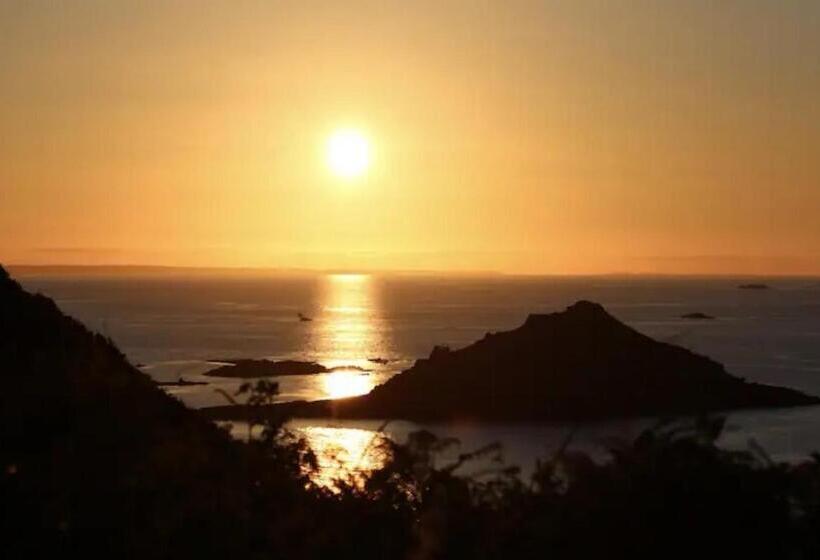 חדר סופריור, La Saint Pabu Lle