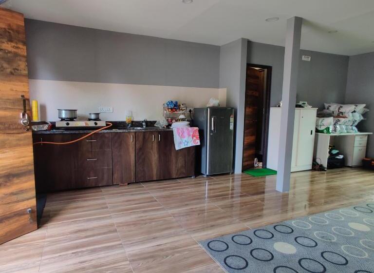 스탠다드 룸, Kashmir Farmhouse   Hyderabad