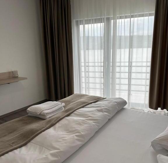 스탠다드 룸, Pensiunea Casa Viselor