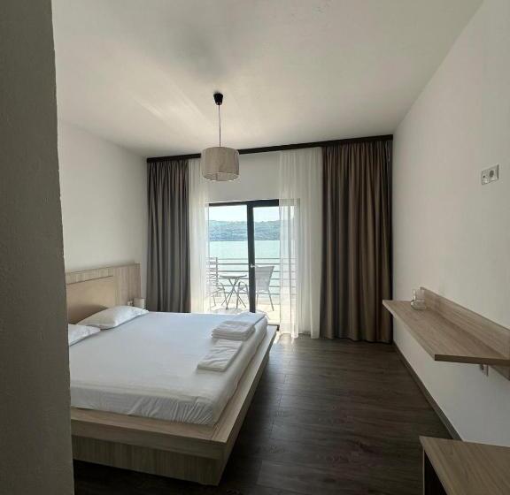 スタンダードルーム, Pensiunea Casa Viselor