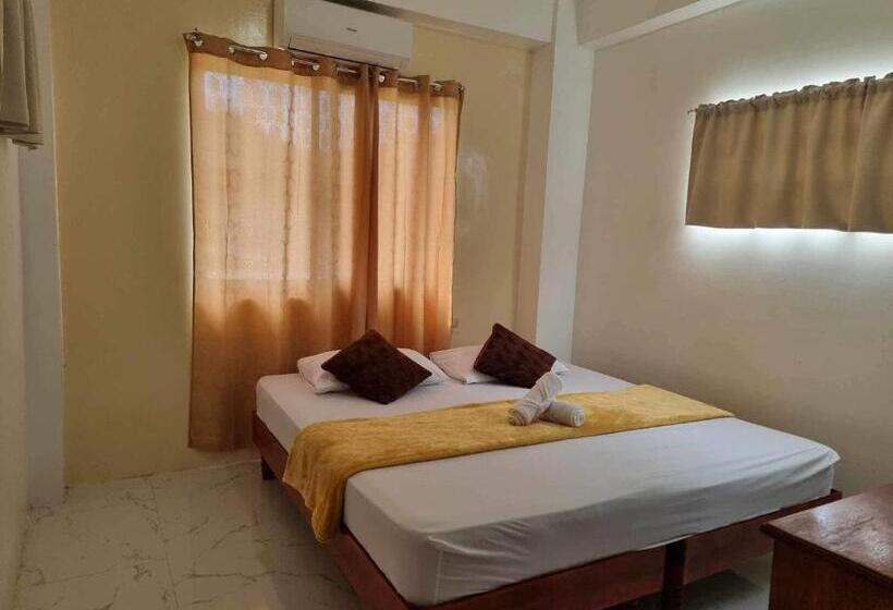 Family Room, Bridgeview Residences