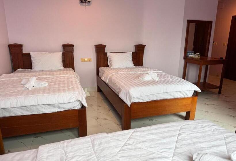 Трехместный Номер Комфорт, Ocean Breeze At Kep