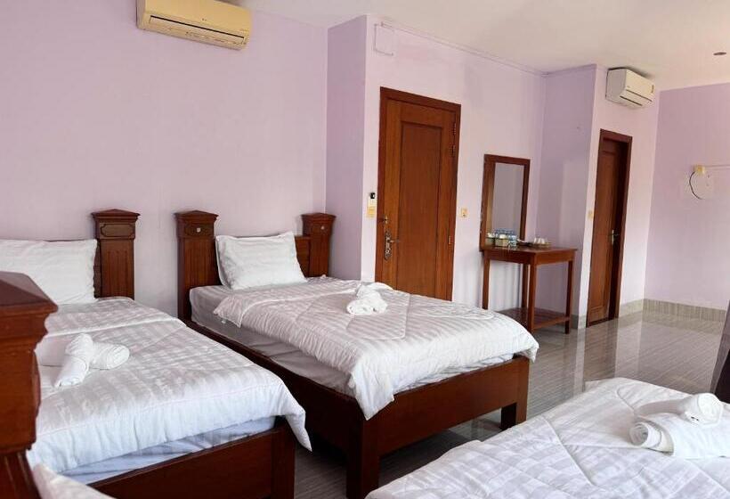 Трехместный Номер Deluxe, Ocean Breeze At Kep