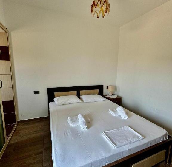 غرفة قياسية, Guest House Sofa