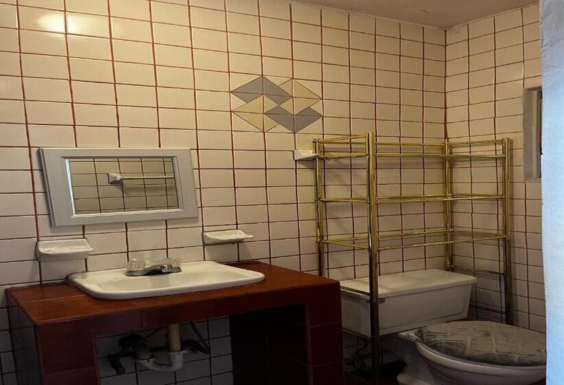 Номер Стандарт, Oyo Hotel Linda