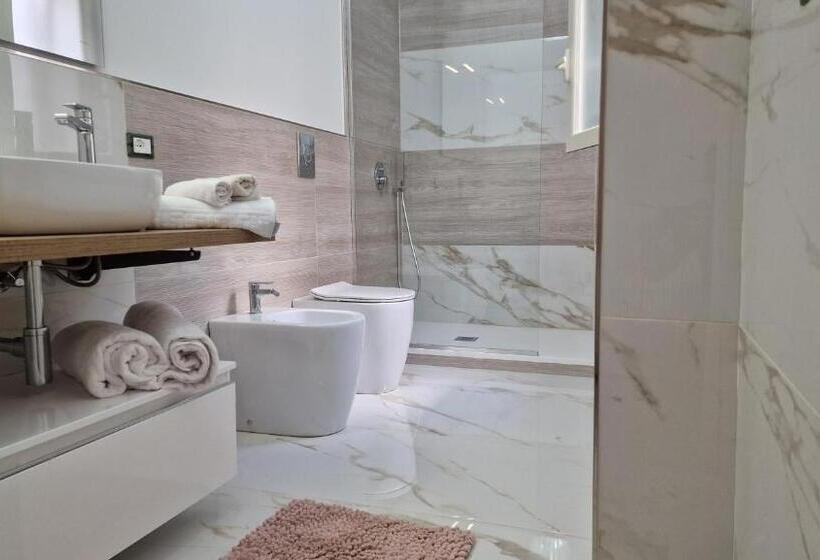 标准间, La Casa Di Sayf