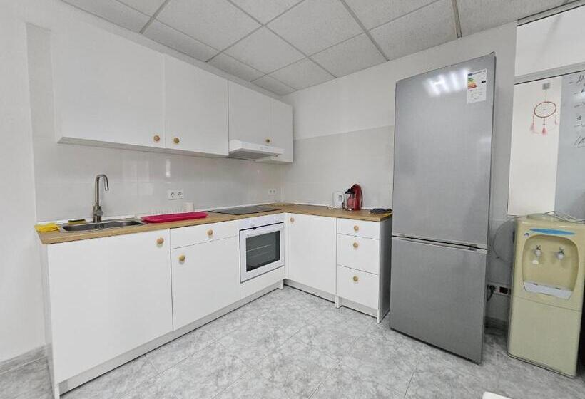 מיטה בחדר משותף, Corralejo Coliving By Amazzzing Travel