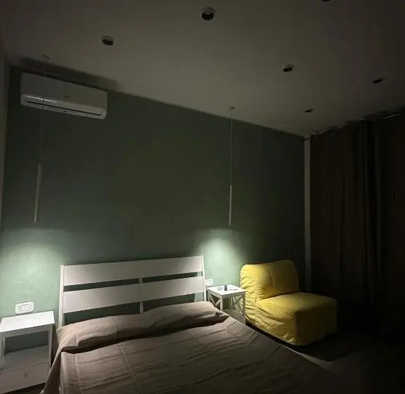 Standard Triple Room with Terrace, B&b L Ulivo