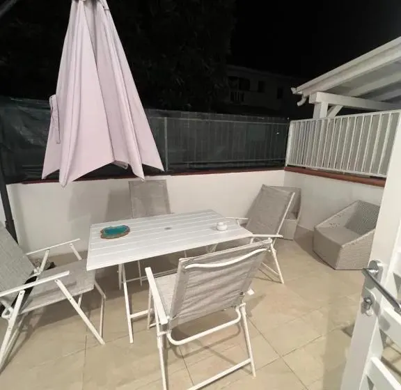 Standard Triple Room with Terrace, B&b L Ulivo