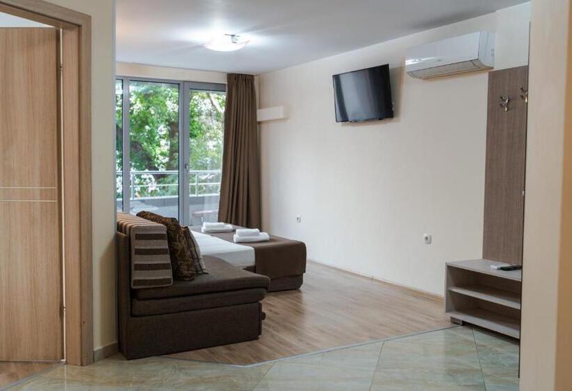 Apartament 2 Dormitoris amb Terrassa, Dias