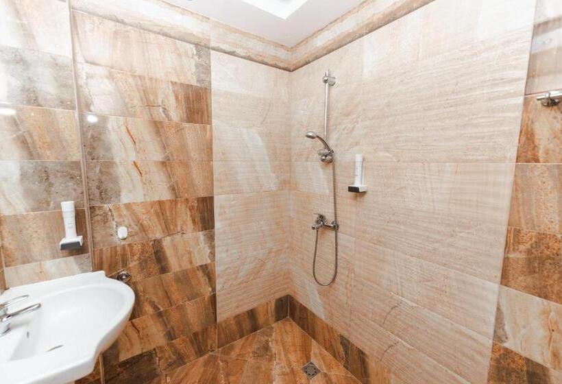 Apartament 2 Dormitoris amb Terrassa, Dias