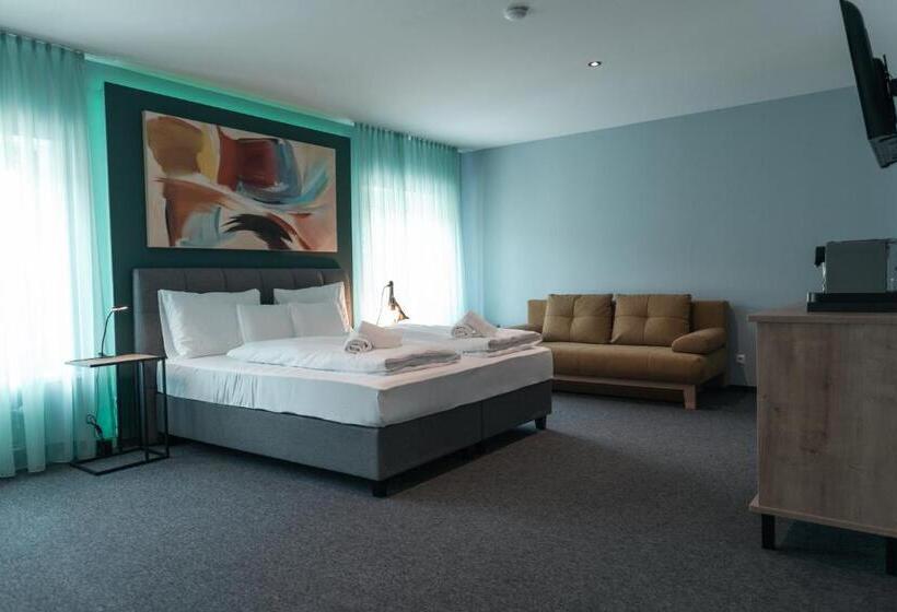 디럭스 룸, Kirchenwirt Stubenberg Kunst