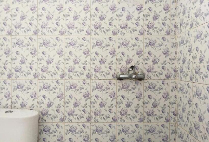 Номер Deluxe, New Sabrina