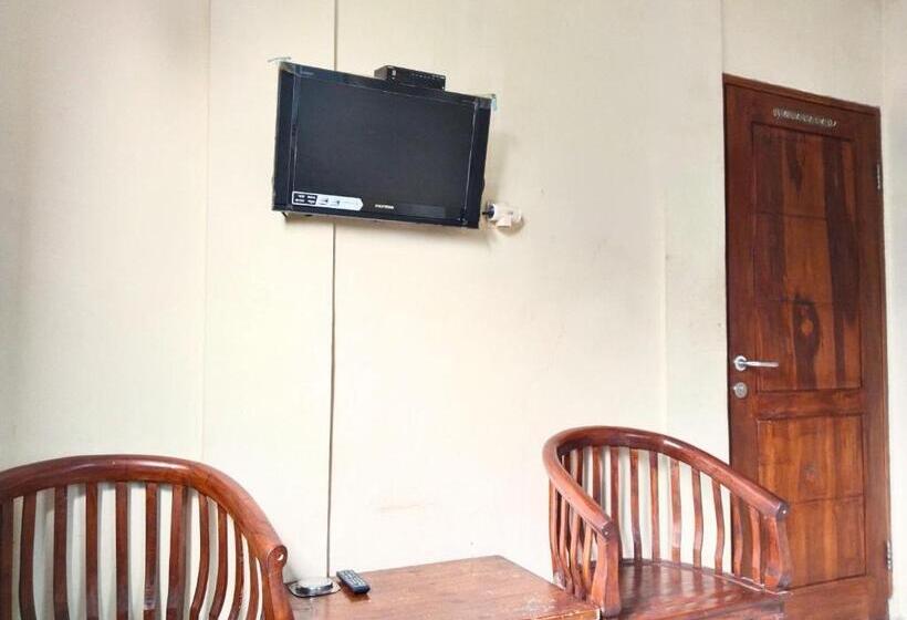 Номер Deluxe, New Sabrina