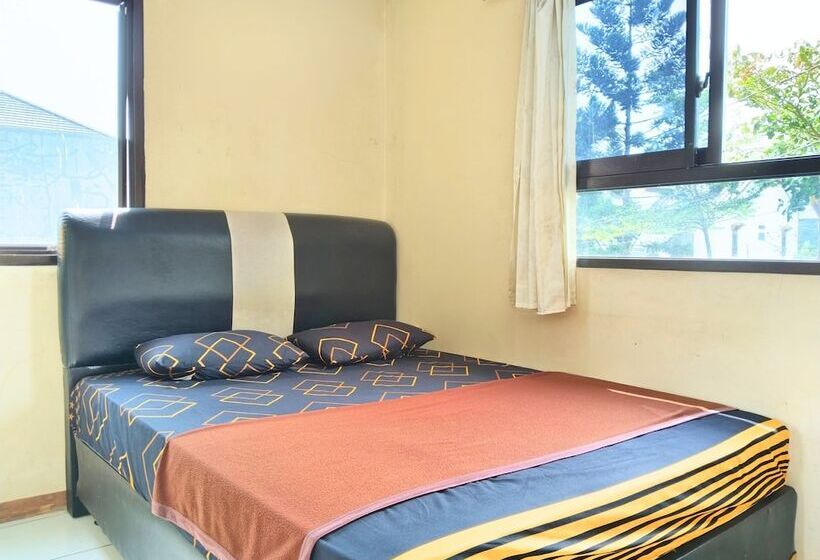 Номер Deluxe, New Sabrina