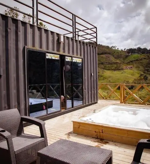 デラックススイート, Tierra Escondida Glamping