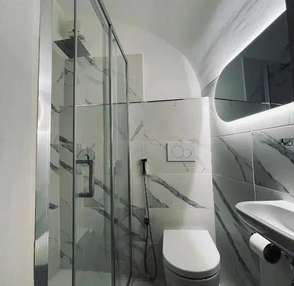 اتاق استاندارد, Il Serafino Holiday Suites