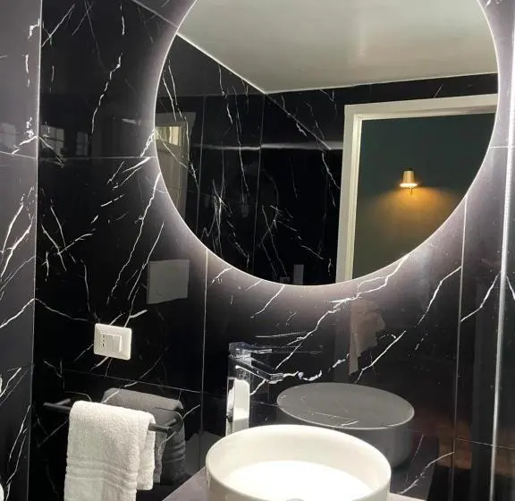اتاق لوکس, Il Serafino Holiday Suites