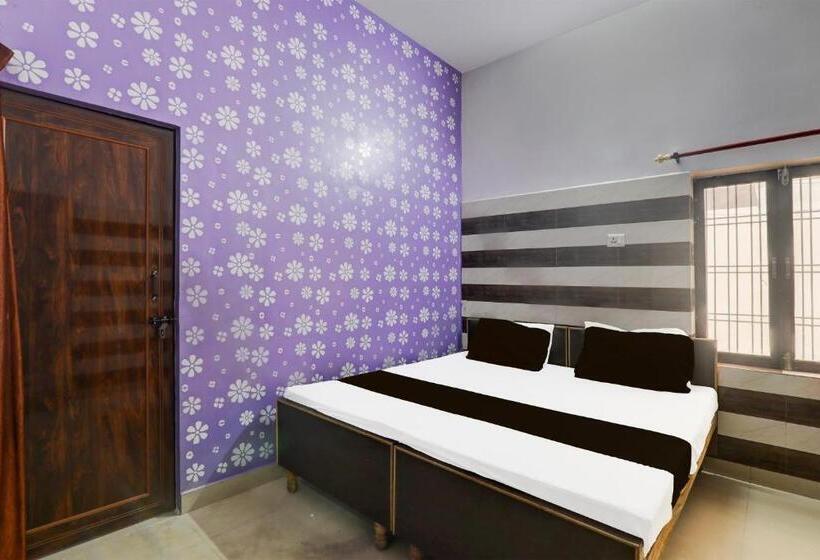 Triple Classic Room, Oyo Usha Purvanchal Guest House