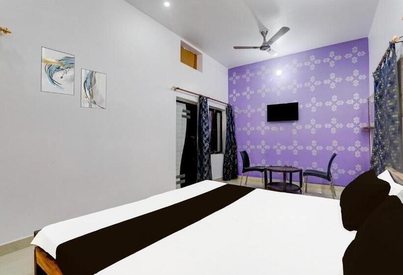 Triple Classic Room, Oyo Usha Purvanchal Guest House