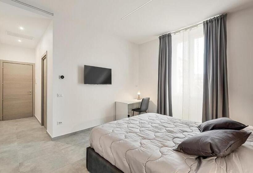 اتاق استاندارد, Home 501 Guest House   La Spezia