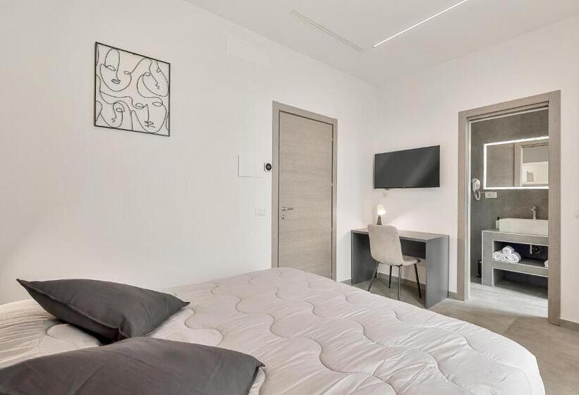 اتاق استاندارد با بالکن, Home 501 Guest House   La Spezia