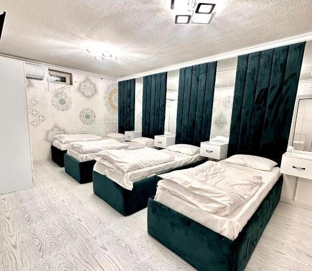 4인용 스탠다드 룸, Safar