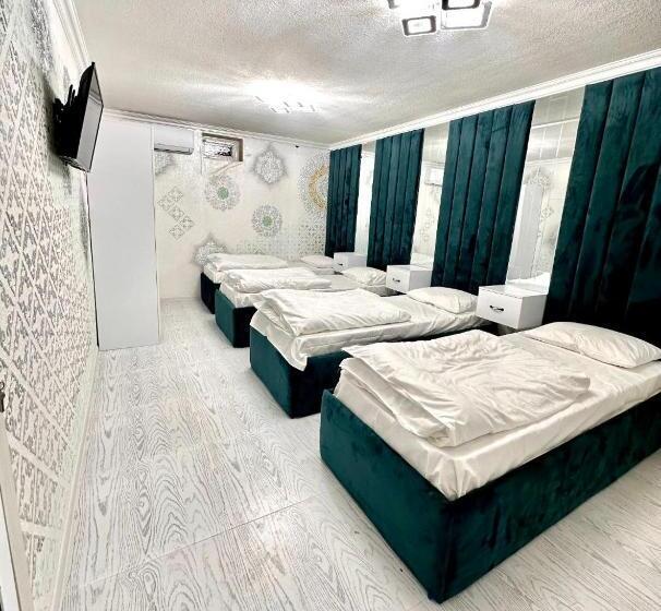 4인용 스탠다드 룸, Safar