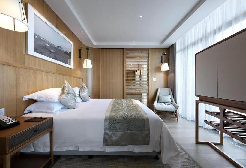 海の見えるエクゼクティブスイート, Zhoushan Yibo