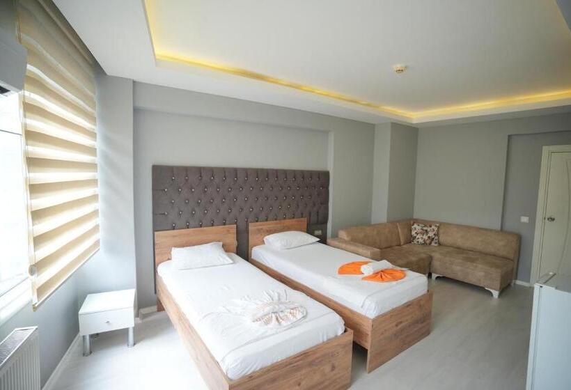 اتاق خانوادگی, Amazon Suit Otel