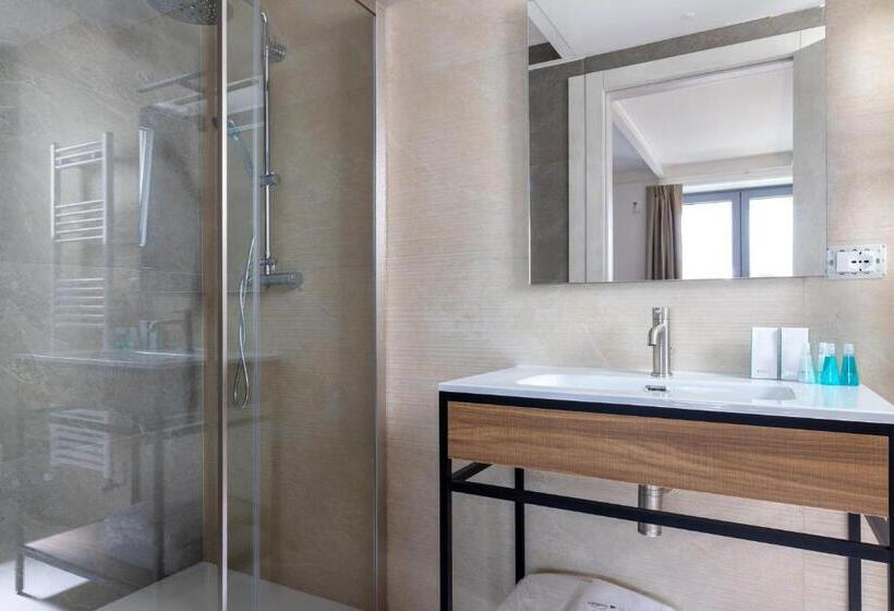 Habitació Triple Estàndard, Numero36