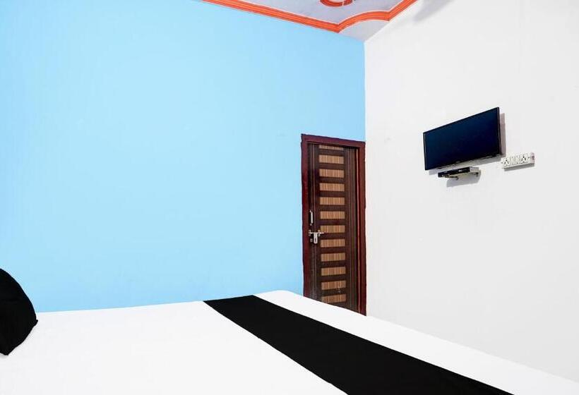 トリプルクラシックルーム, O C. P Palace