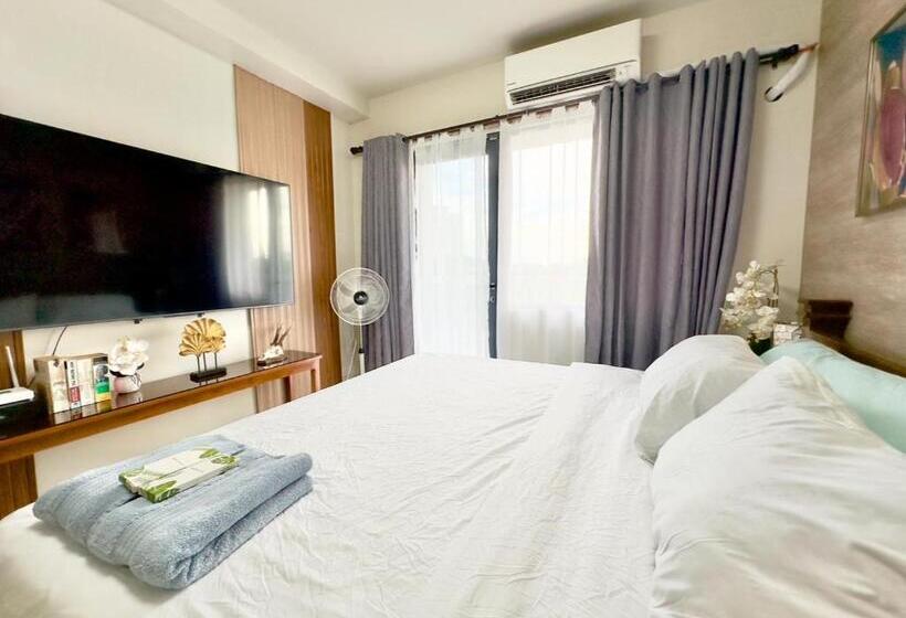 סטודיו סטנדרט, מיטה זוגית, Iloilo Travelers Crib The King Bed