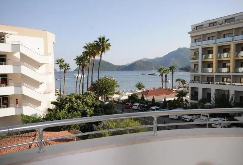 スタンダードトリプルルーム, Marmaris Hotel Comfort Rooms