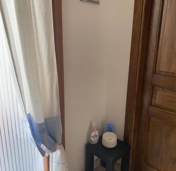 اتاق استاندارد با چشمانداز دریا, 49 Sea Rooms