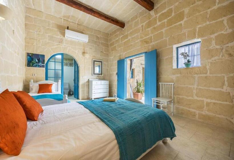 اتاق راحتی سه تخته, Coastal Harmony 4 At Tan Neputi