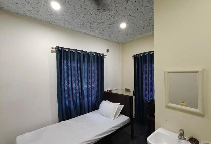 シングルデラックスルーム, Shivalaya Lodge