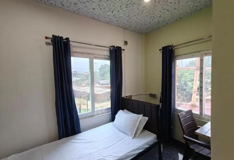 シングルデラックスルーム, Shivalaya Lodge