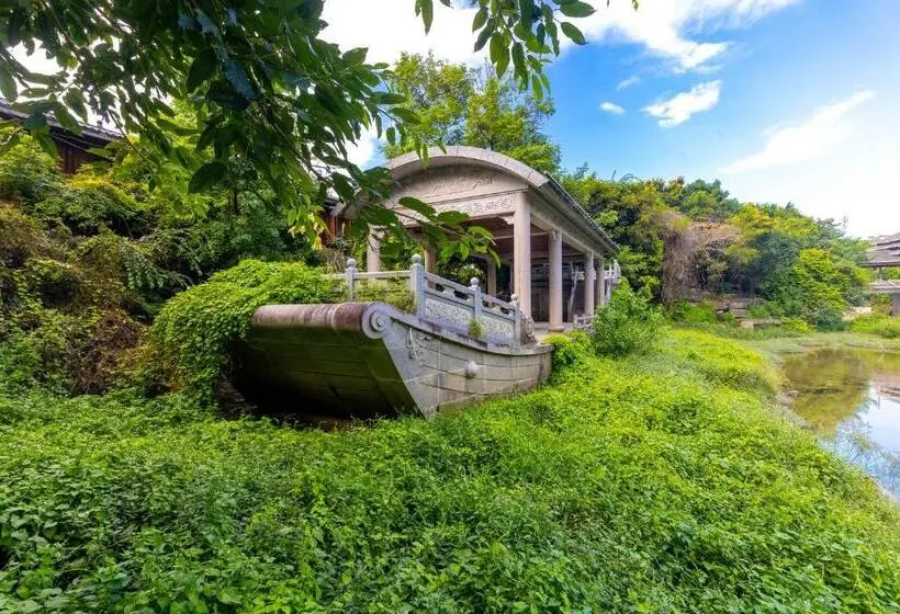 اتاق لوکس, Guilin Peach Blossom Bay