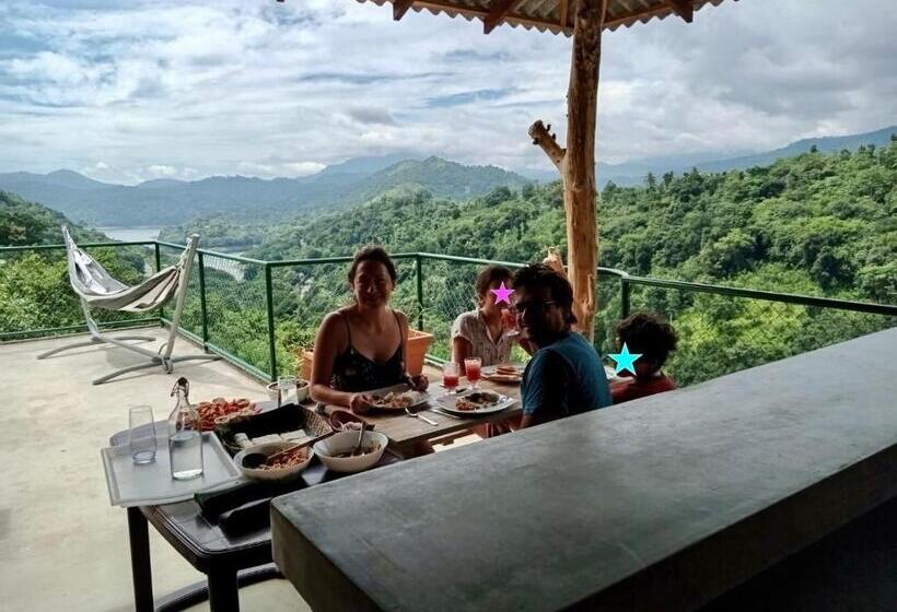 Номер Стандарт Вид на Озеро, The Terrace 129