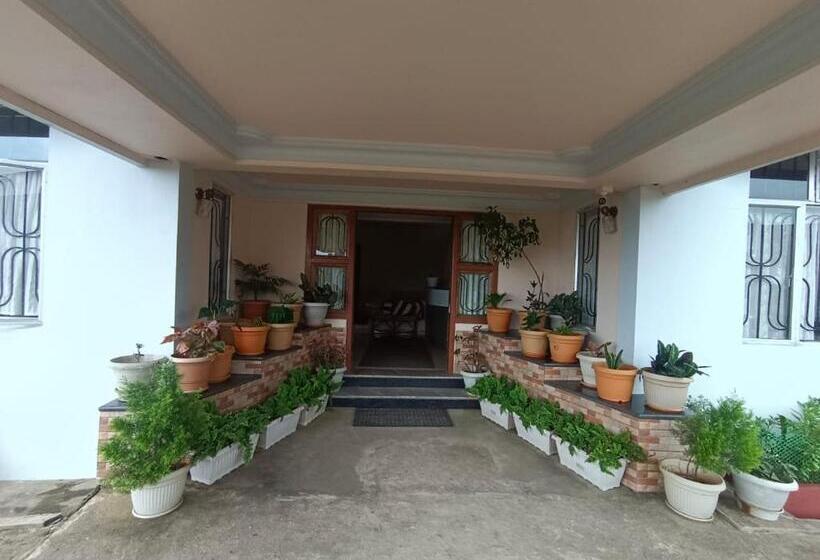 חדר סטנדרט לשלושה, Sohra Plaza Resort