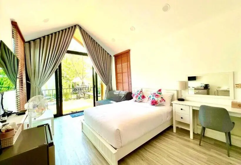 デラックスルーム, Plern Ura Poolvilla Cafe เพลินอุรา พูลวิลล่า คาเฟ่