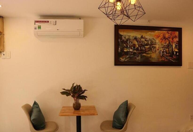 اتاق استاندارد, Saigoneer