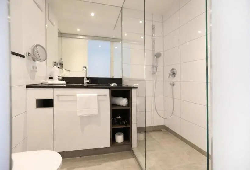 Junior Suite, 3g