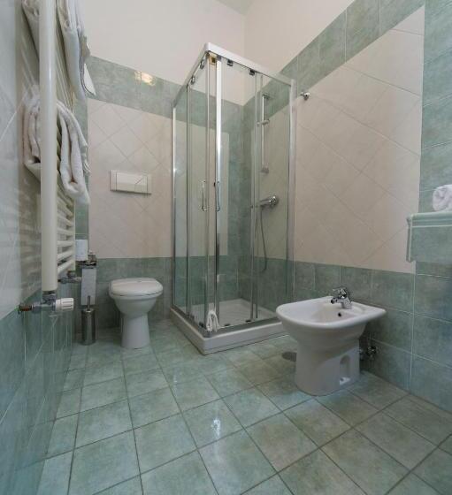 اتاق سوپریور یک تخته, Castello Torre In Pietra